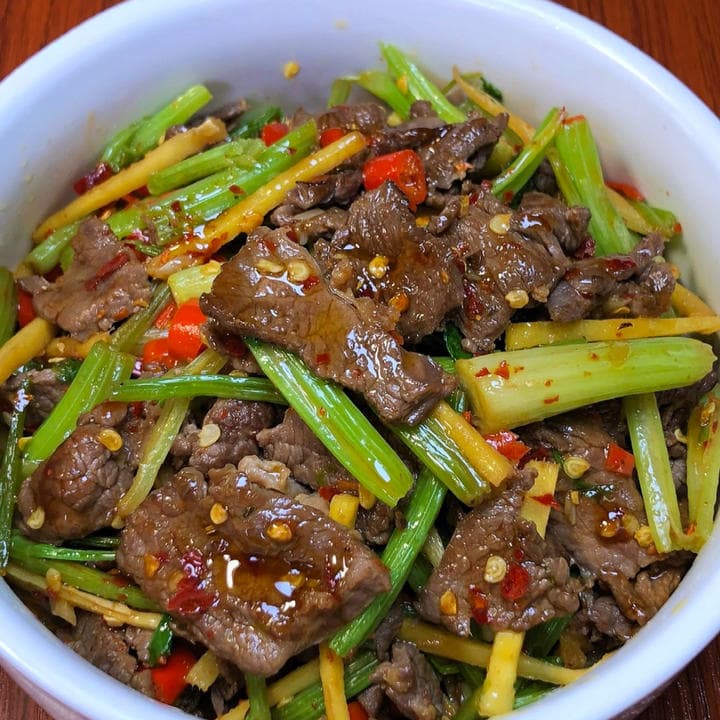 芹菜炒牛肉 - Chinese Recipe