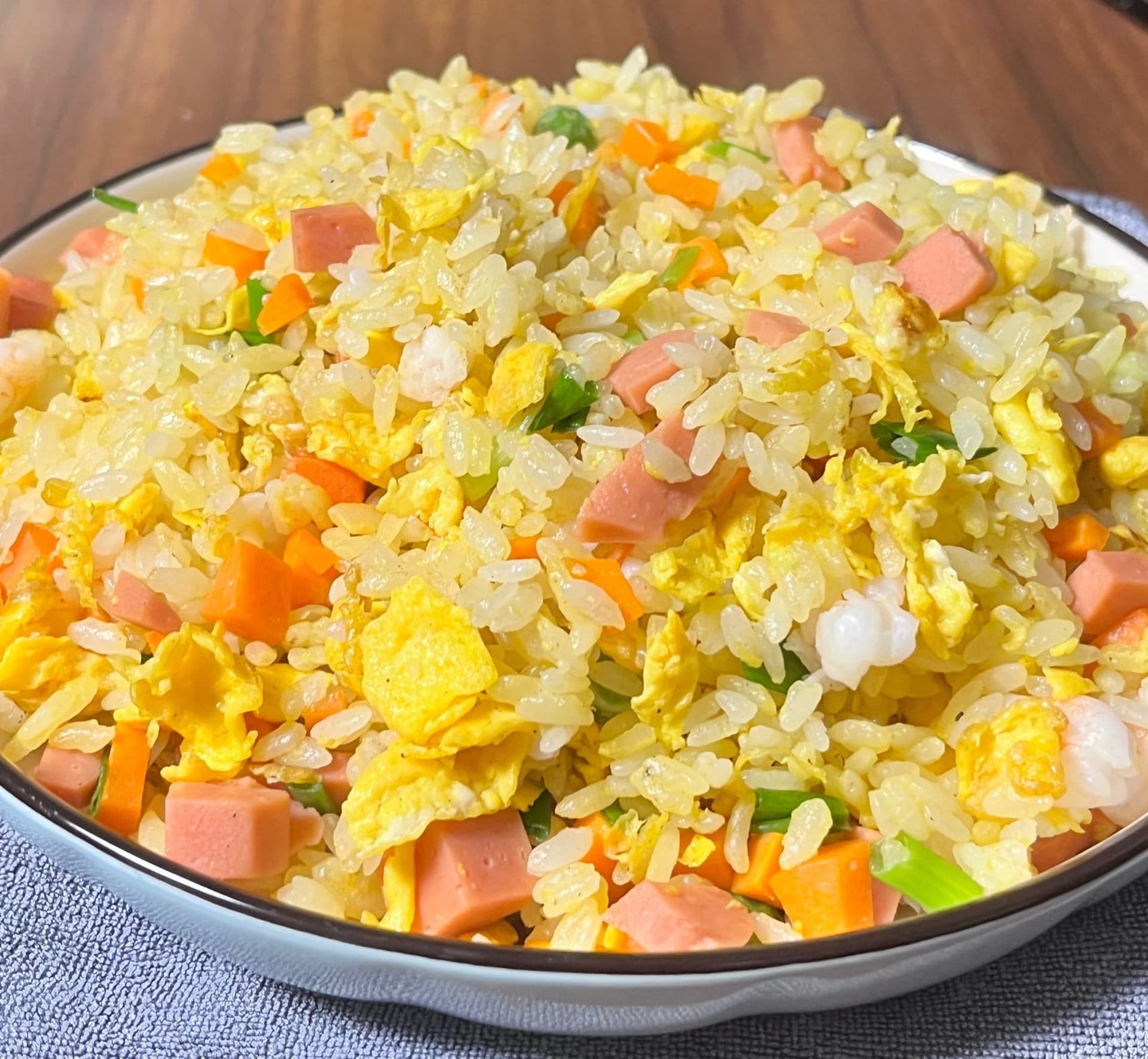 Yangzhou Fried Rice - Chinese Recipe